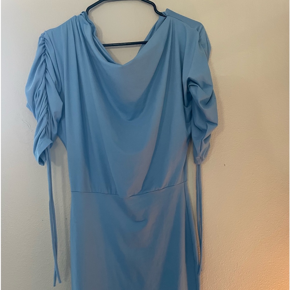 Cute stylish dress perfect date night/causal night